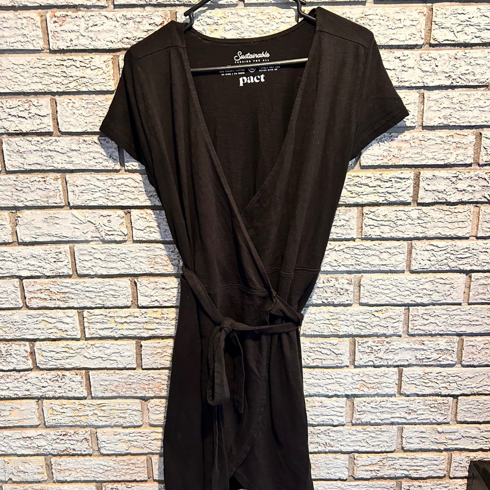 Pact Black Organic Cotton Wrap Dress Short Sleeve V-Neck Tie Waist Medium